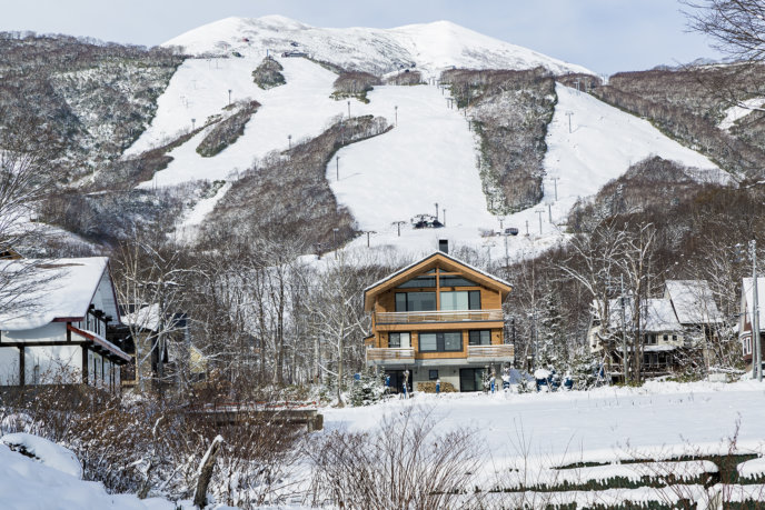 Mt Annupuri with snow
