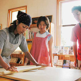niseko-soba-noodle-making